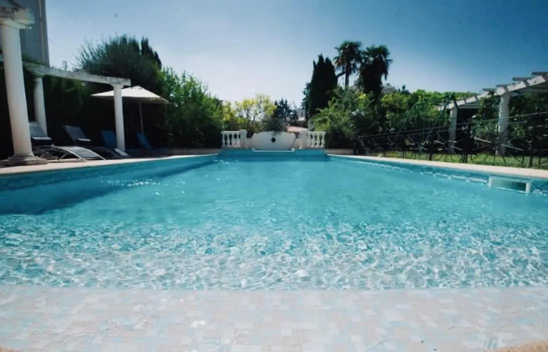 Villa Prestigieuse Avec Piscine Privee Au Coeur De Nice의 연락처